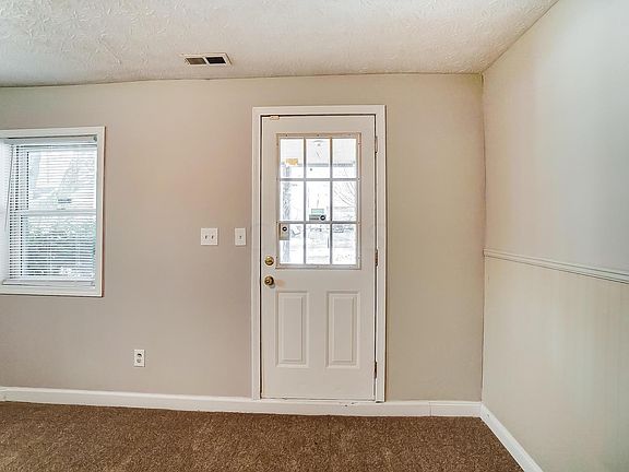 5th image of 1625-29 Garling Ave