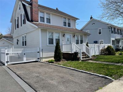 15 Harding Ave, Hicksville, NY, 11801