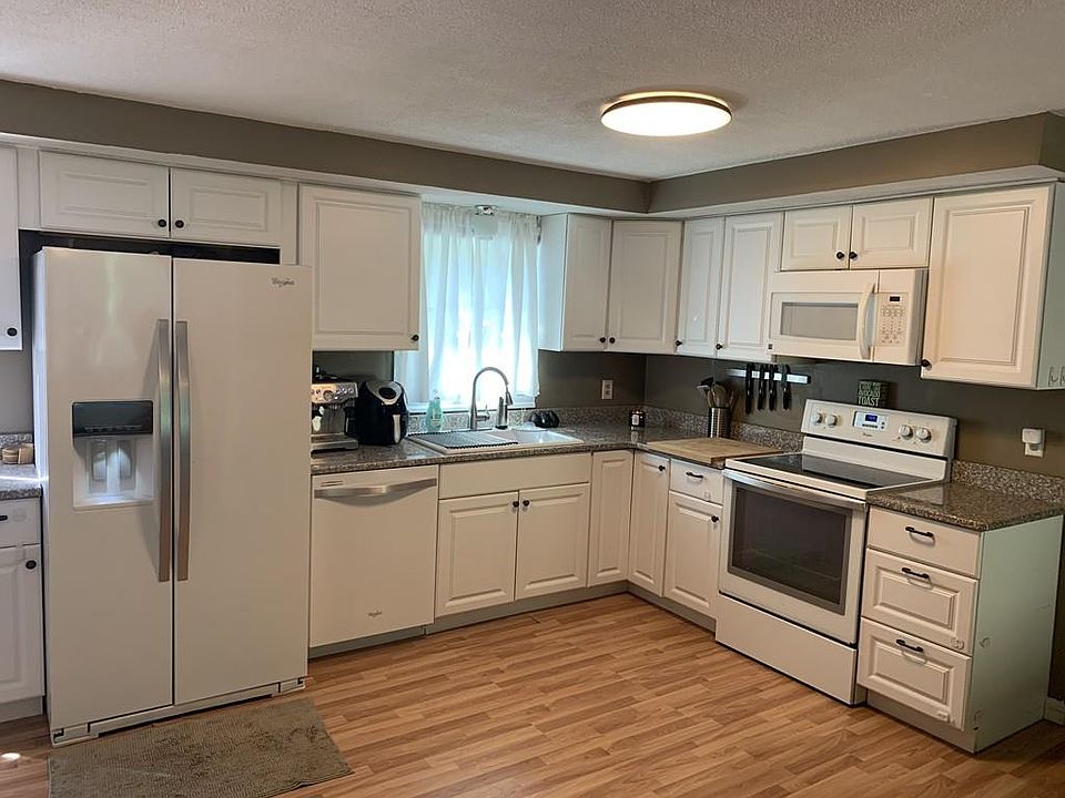 974 Guelphwood Rd Southbridge, MA, 01550 Apartments for Rent Zillow