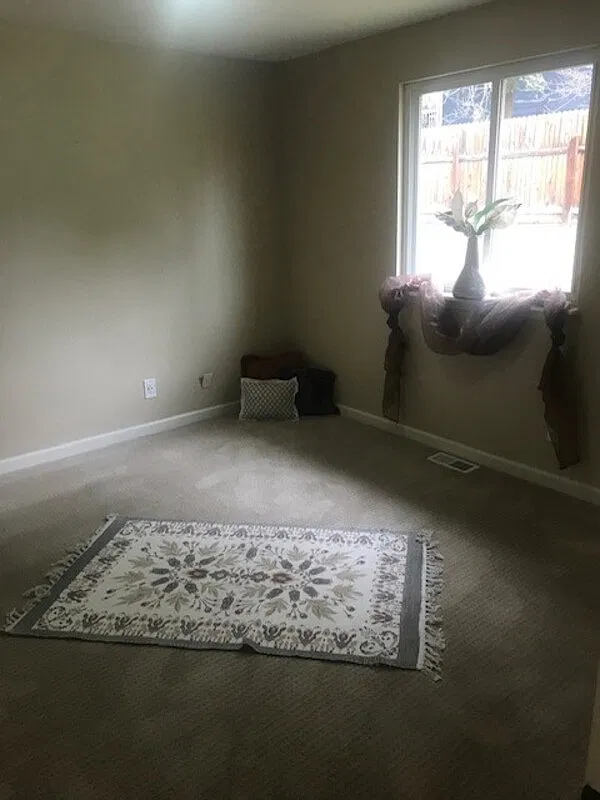 3 bed, 2.0 bath, 1598 sqft, $2,000 — Photo 4