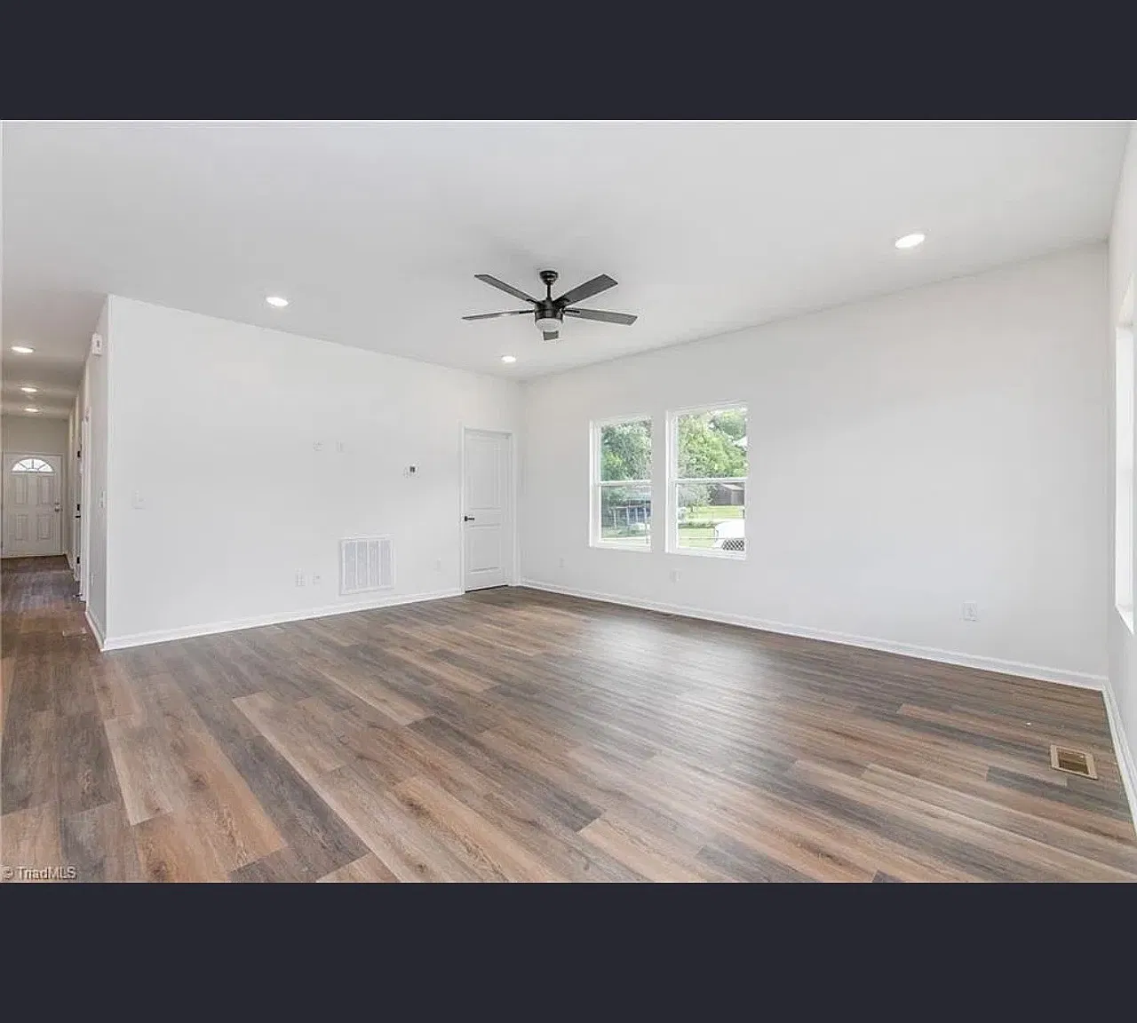 3 bed, 1460 sqft, $2,000 — Photo 3