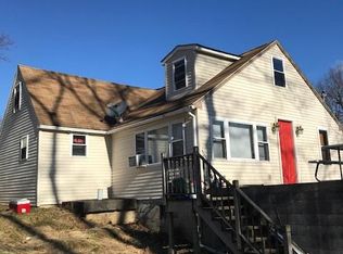 165 Creek Rd, Manchester, PA 17345