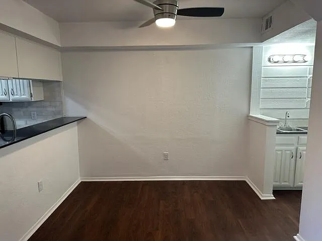 2 bed, 1356 sqft, $1,950 — Photo 4
