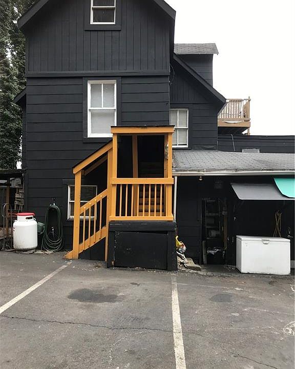 1st image of 649 Jersey Ave #3