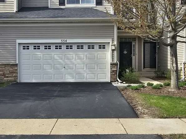 554 Telluride Dr, Gilberts, IL 60136