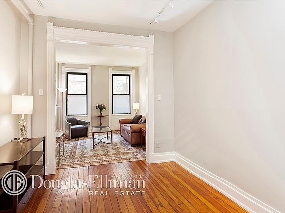 4th image of 78 Charles St APT 2W