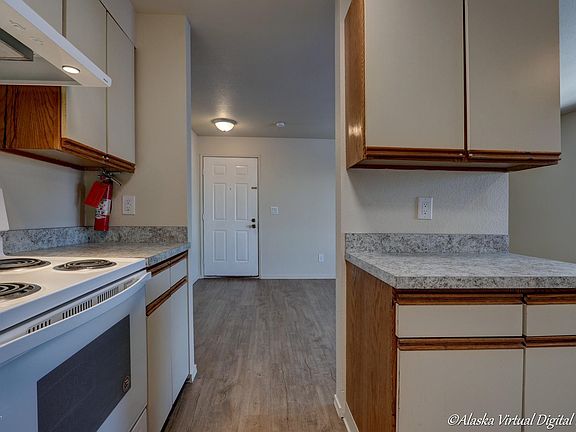 2nd image of 16510 Centerfield Dr #B105