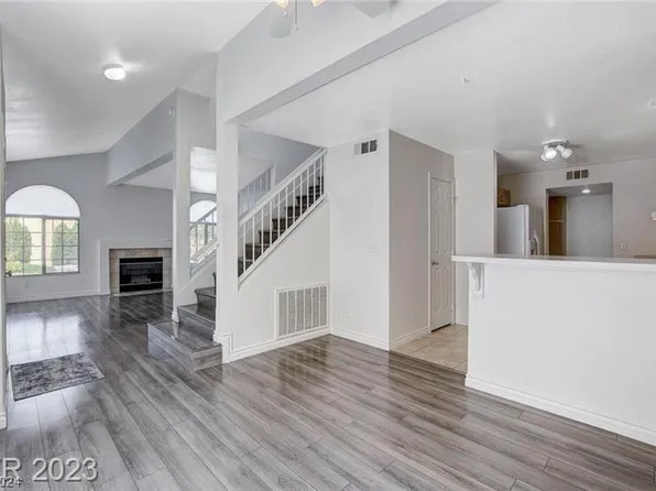 8429 Sewards Bluff Ave, Las Vegas, NV 89129
