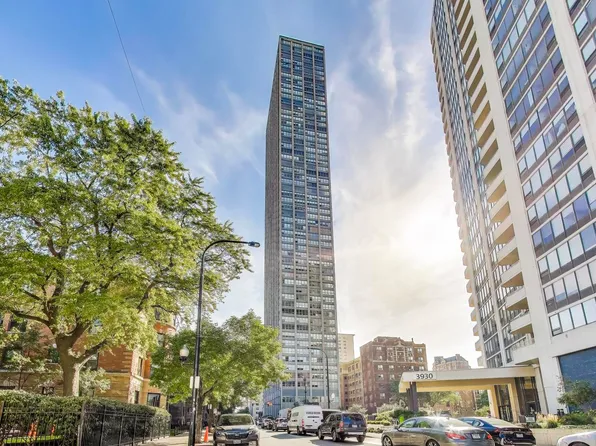 655 W Irving Park Rd APT 2302, Chicago, IL 60613