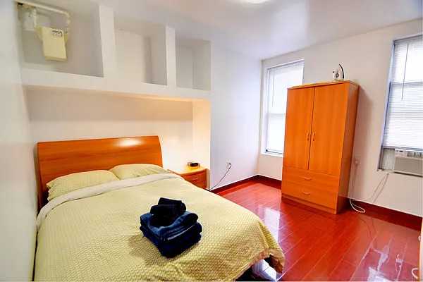 Rented by Smart City Real Estate LLC | media 43