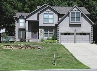 8118 NW Westside Dr, Kansas City, MO 64152