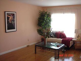 2nd image of 1465 Revere Ave