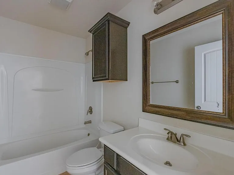 711 Candlestick Dr — Photo 10