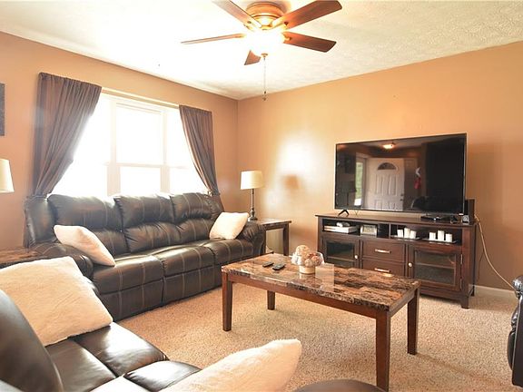 4th image of 125 Fairfield Dr