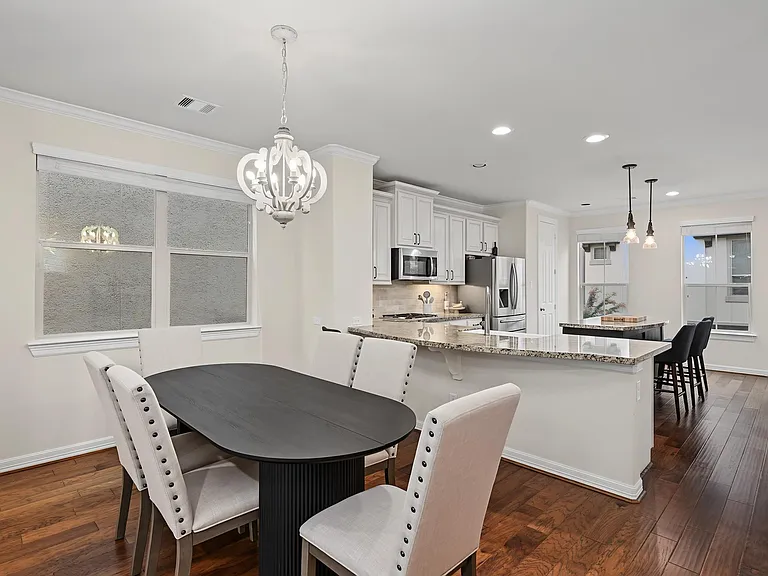 2713 Shadybrook Meadow Dr — Photo 8