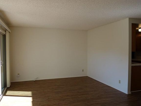 2nd image of 1918 Elise Way APT B