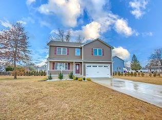 15 Massey St, Westfield, MA 01085