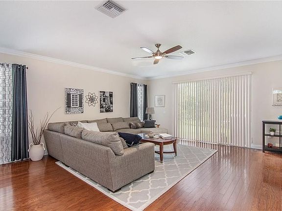 5th image of 18445 Cypress Bay Pkwy