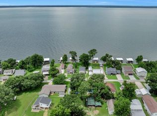 683 Water View Dr, Livingston, TX 77351