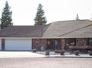 1471 W Median Ct, Porterville, CA 93257