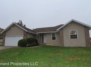 303 N Chippewa, Clever, MO 65631