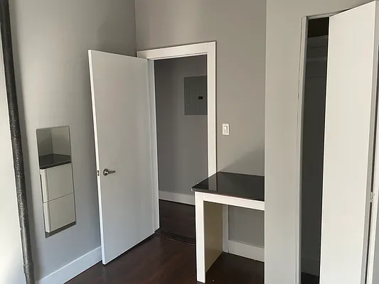 Rented by Trion Real Estate Management | media 8