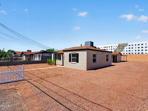 4th image of 5038 N 18TH Avenue