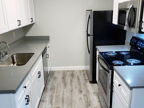 3rd image of 3255 Julliard Dr #348