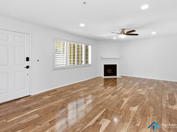 5th image of 11044 Acama St Unit 203