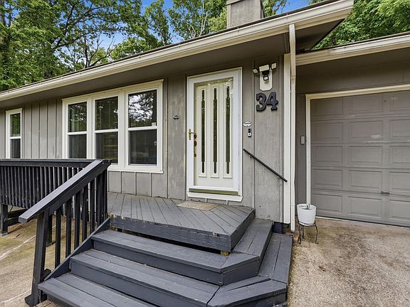 2nd image of 34 Wentworth Dr