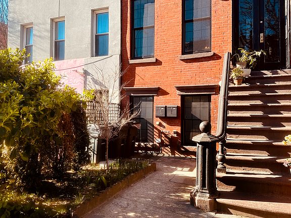 4th image of 1096 Bushwick Ave #1