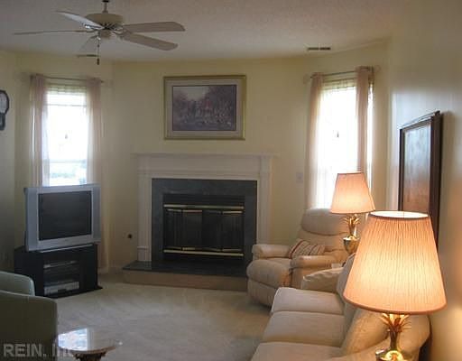 3rd image of 2301 Beach Haven Dr APT 102