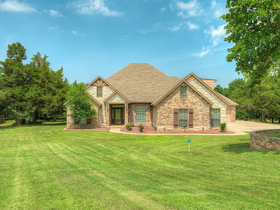 10900 Hunters Pointe, Edmond, OK 73034 Zillow