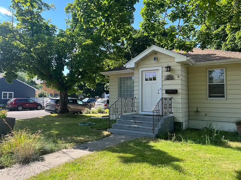 201 W Sussex Ave — Photo 16