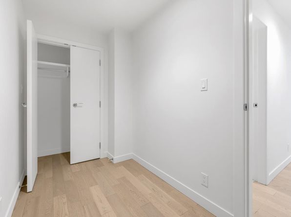 3 bedroom rental in Richmond — photo 2