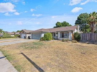 4228 E Howard Ct, Visalia, CA 93292