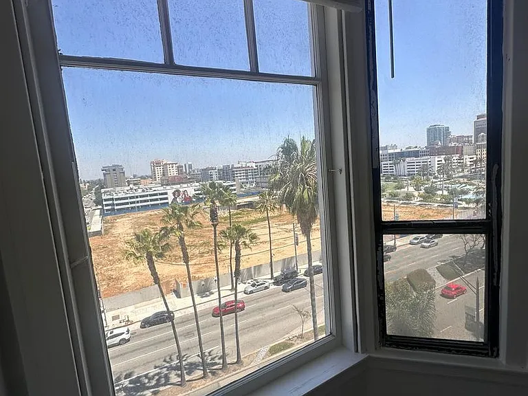 360 W Ocean Blvd #701 — Photo 11