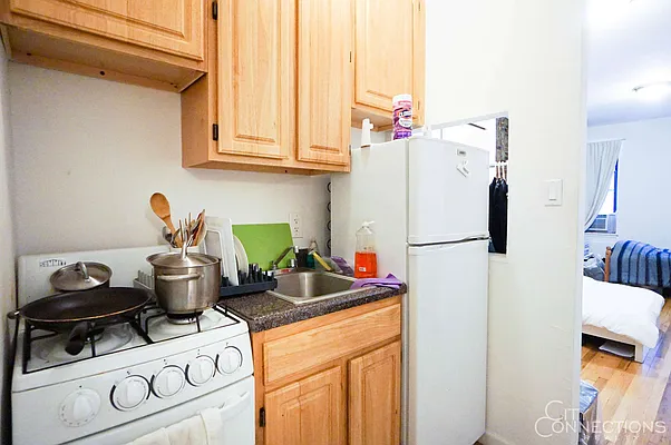 Rented by City Connections Realty | media 31