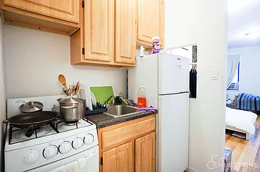 Rented by City Connections Realty