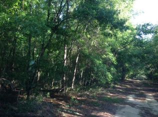 211 Lake Shore Dr, Interlachen, FL 32148