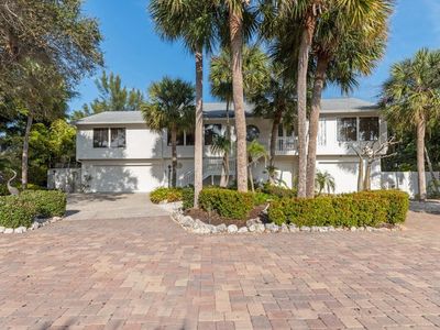 1273 Tree Bay Ln, Sarasota, FL, 34242