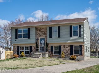 6003 Hickory Tree Rd, Louisville, KY 40291