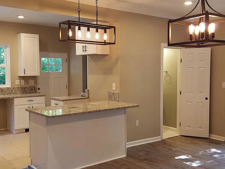 4023 Jones Bridge Rd — Photo 11