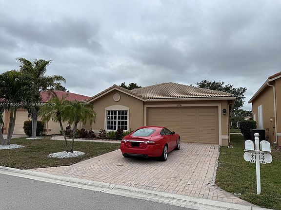 5th image of 7770 Colony Lake Dr