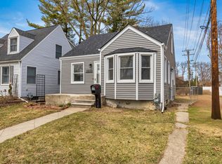 23030 Beech St, Dearborn, MI 48124