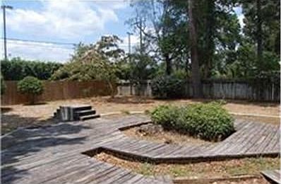 5th image of 26703 Westwood Dr