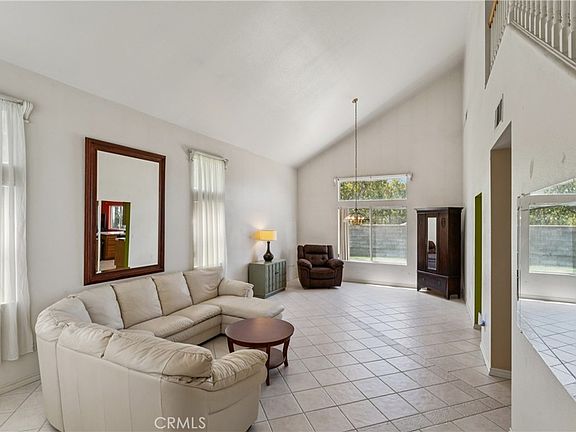 5th image of 2709 W Buena Vista Dr