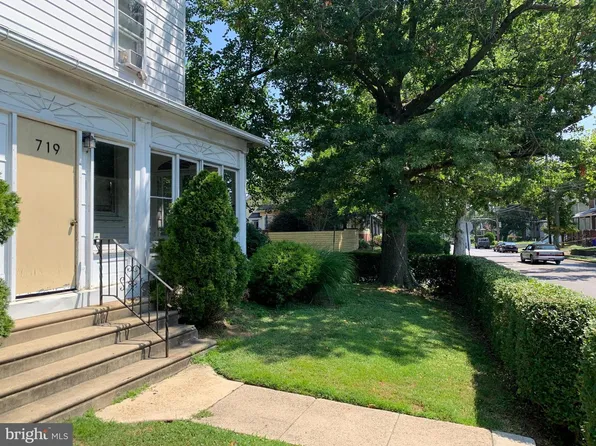 719 Pembroke Ave, East Lansdowne, PA 19050