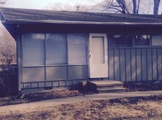 1503 W 22nd Ter, Lawrence, KS 66046
