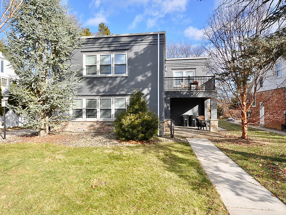 1215 Old Boalsburg Rd #1